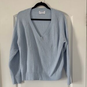 Old Navy Women's Soft Blue V-Neck Sweater